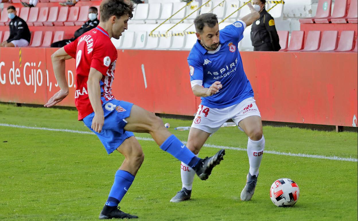 Julen Castañeda, en el partido de ida ante el Sporting B.