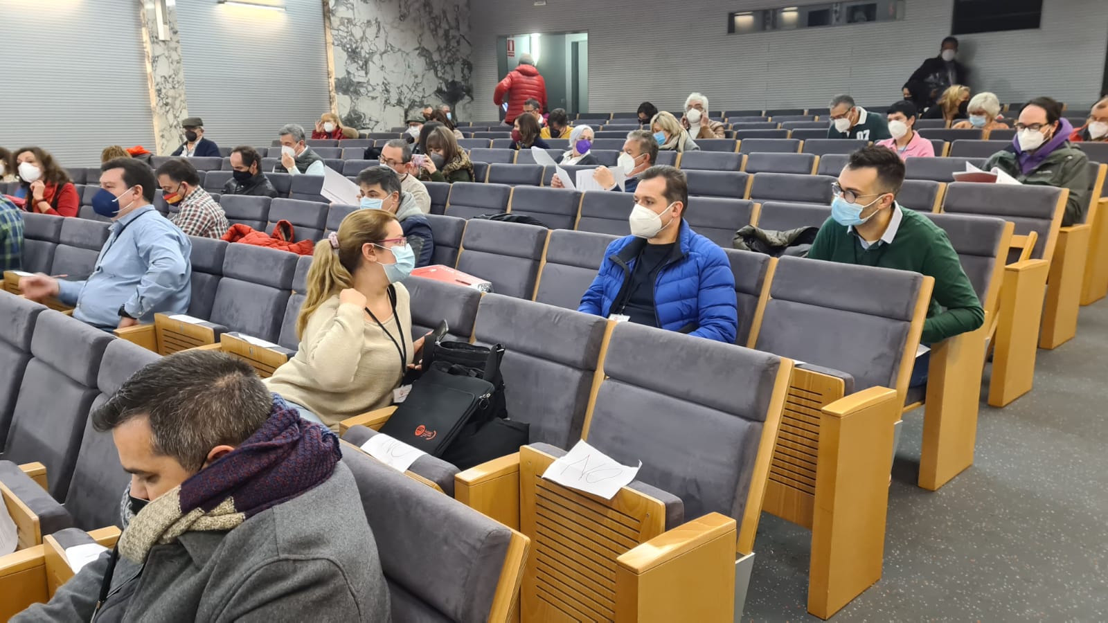 El acto se ha llevado a cabo en el salón de actos del Ayuntamiento de Ordoño II bajo estrictas medidas sanitarias.