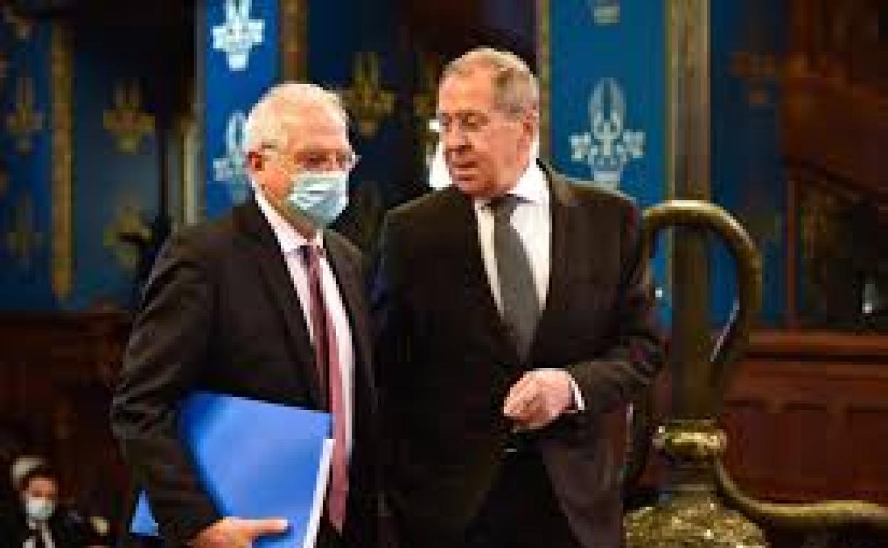 Josep Borrell y Sergei Lavrov 