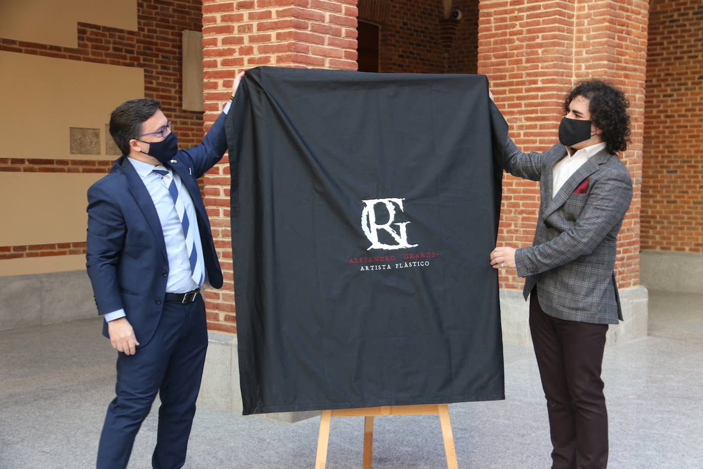 El Museo Diocesano y de la Semana Santa celebró la presentación de la obra de Alejandro Grande.