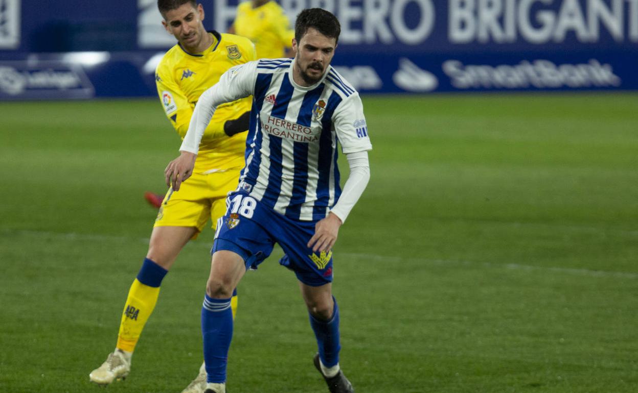 Erik Morán apunta a repetir en el once blanquiazul.