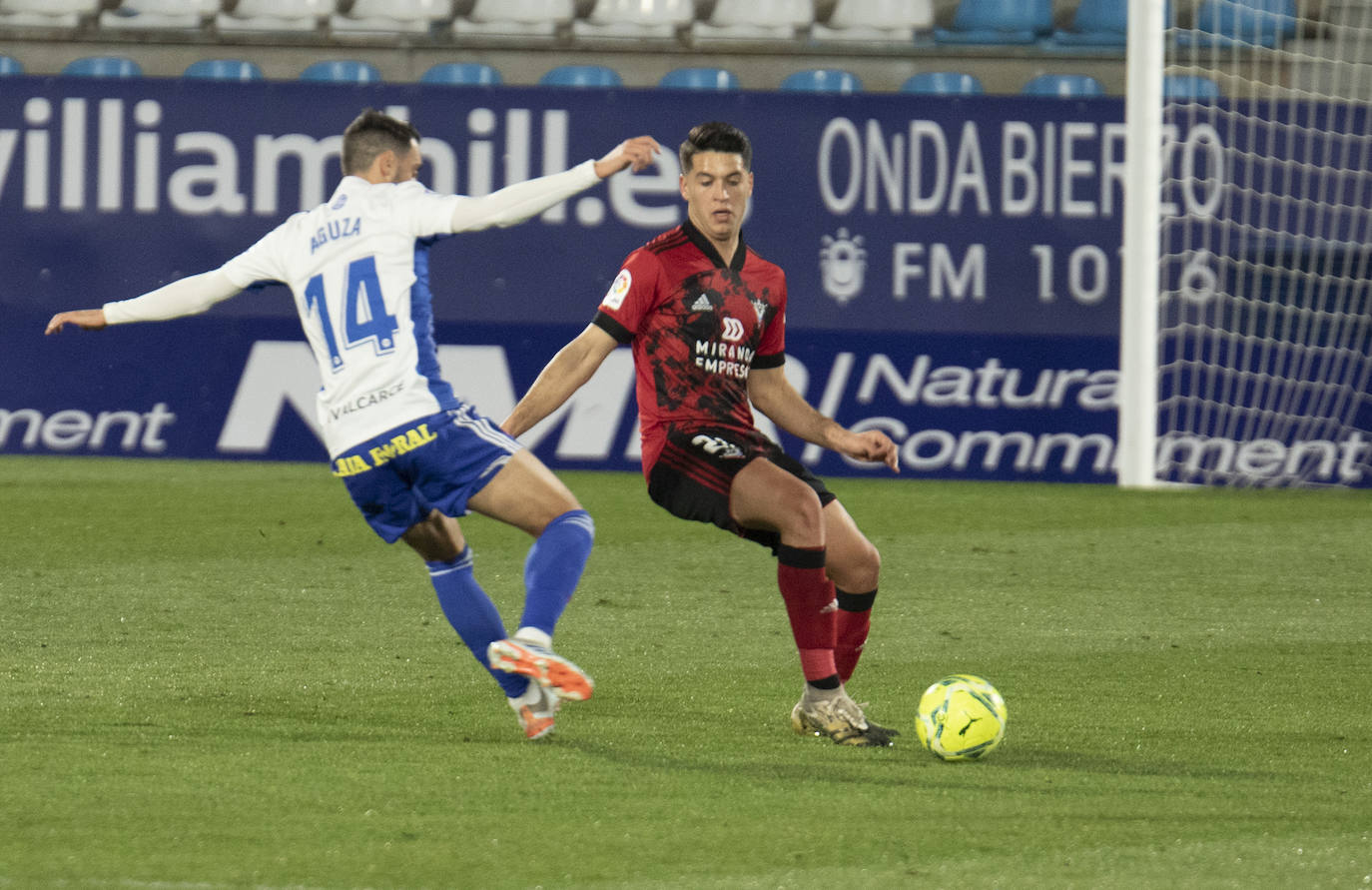 Fotos: Las imágenes del partido entre Deportiva y Mirandés