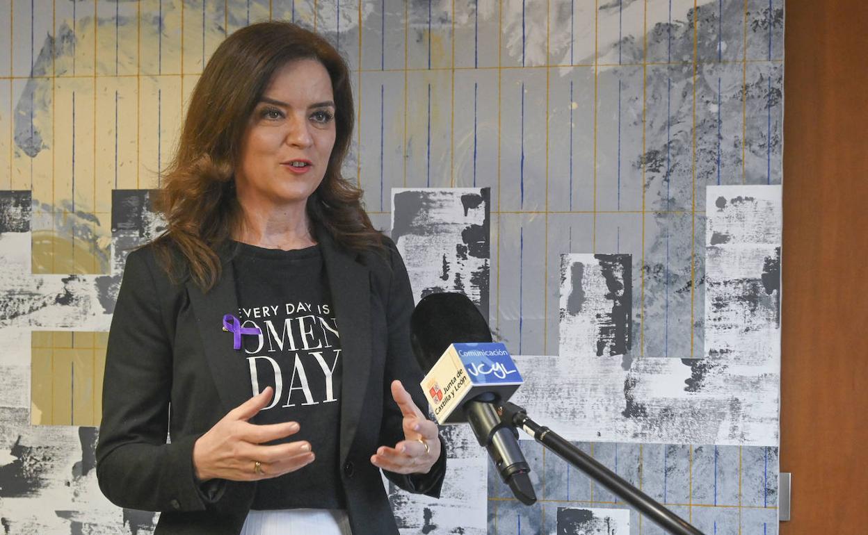 Ana Carlota Amigo, consejera de Empleo e Industria.