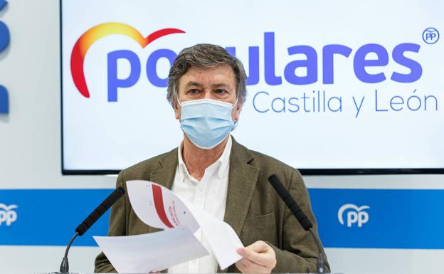 Vázquez remarca que «nadie va a mover la silla» a Mañueco como presidente del PPCyL