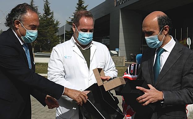 Galería. Reconocimiento al médico de la Cultural, Salustiano López-Contreras.