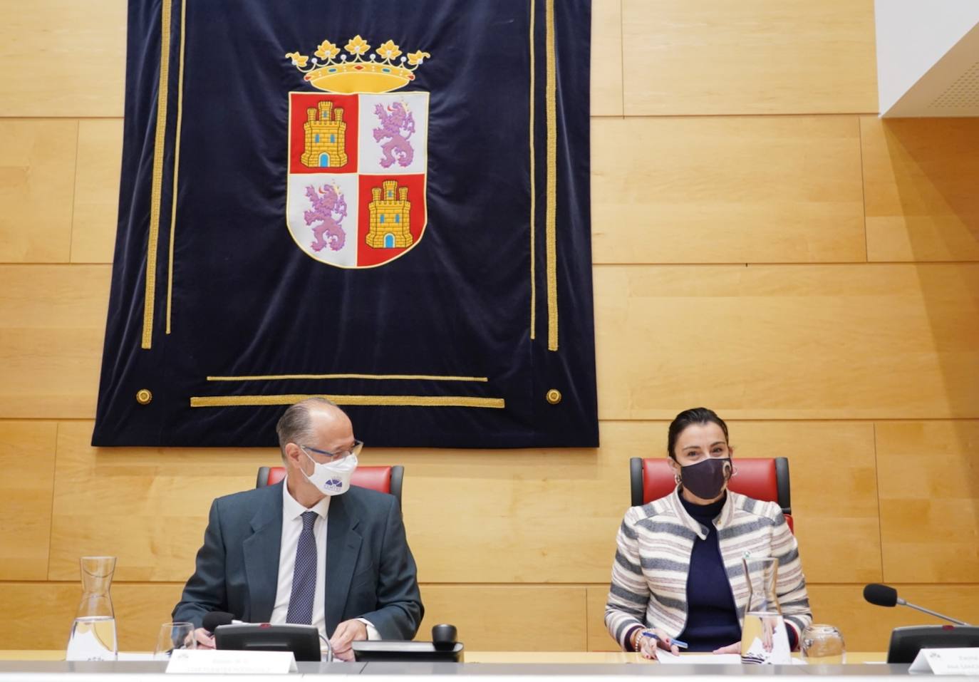 Fotos: Reunión de la Mesa de las Cortes para calificar la moción de censura