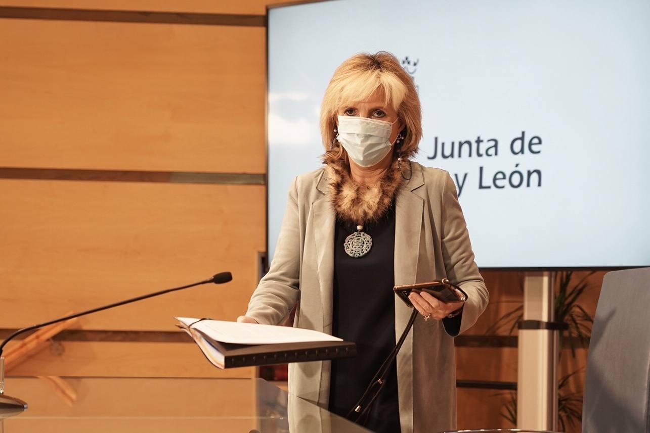 Fotos: Rueda de prensa de la consejera de Sanidad para informar de la situación de la covid-19