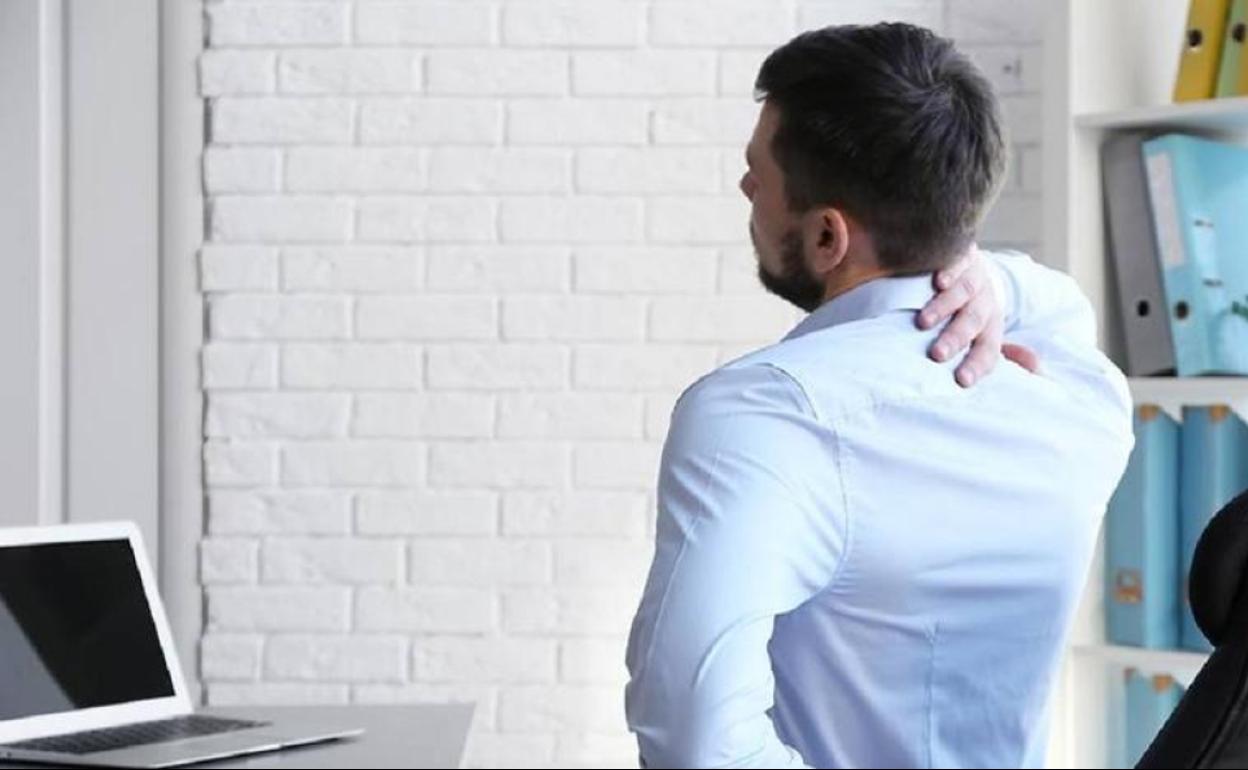 Un profesor de la ULE participa en un estudio que permite individualizar el pronóstico de pacientes con dolor cervical