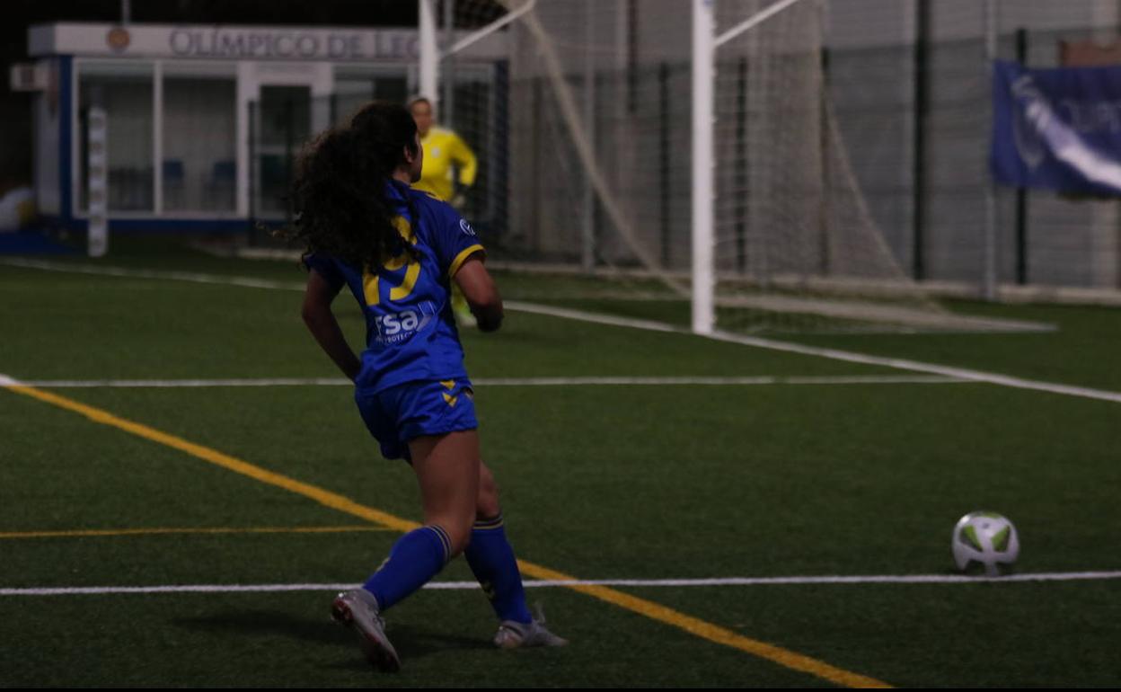 Un lance de un partido del Olímpico.