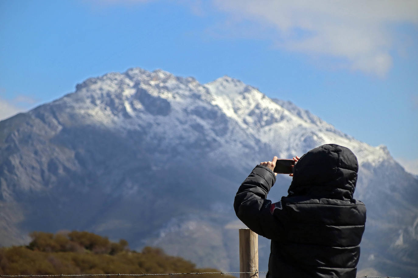 Fotos: Nieve en la montaña leonesa