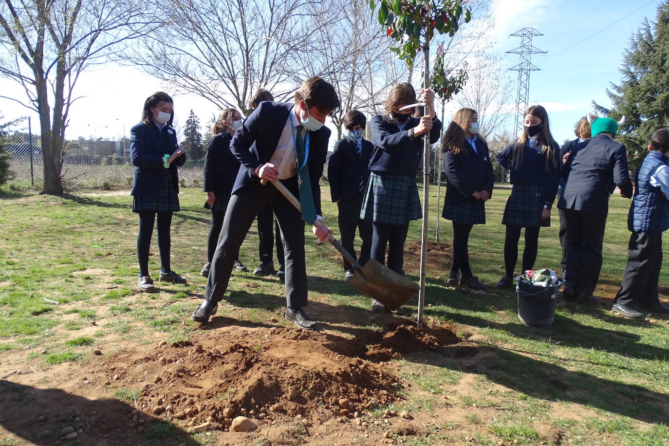 Fotos: «Día de la primavera» en Peñacorada