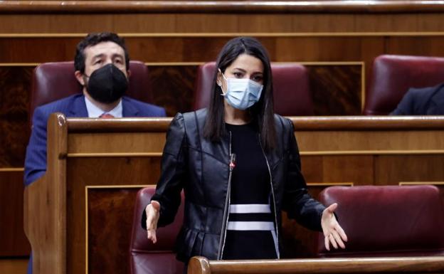 La líder de Ciudadanos, Inés Arrimadas, interviene en una nueva sesión de control al Gobierno 