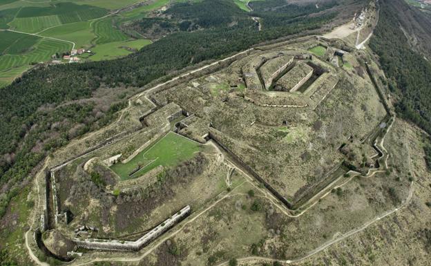 El fuerte, en una vista aérea. 