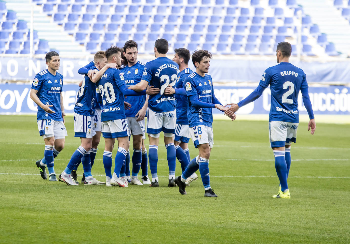 El conjunto berciano juega esta jornada en el Carlos Tartiere ante los carbayones.