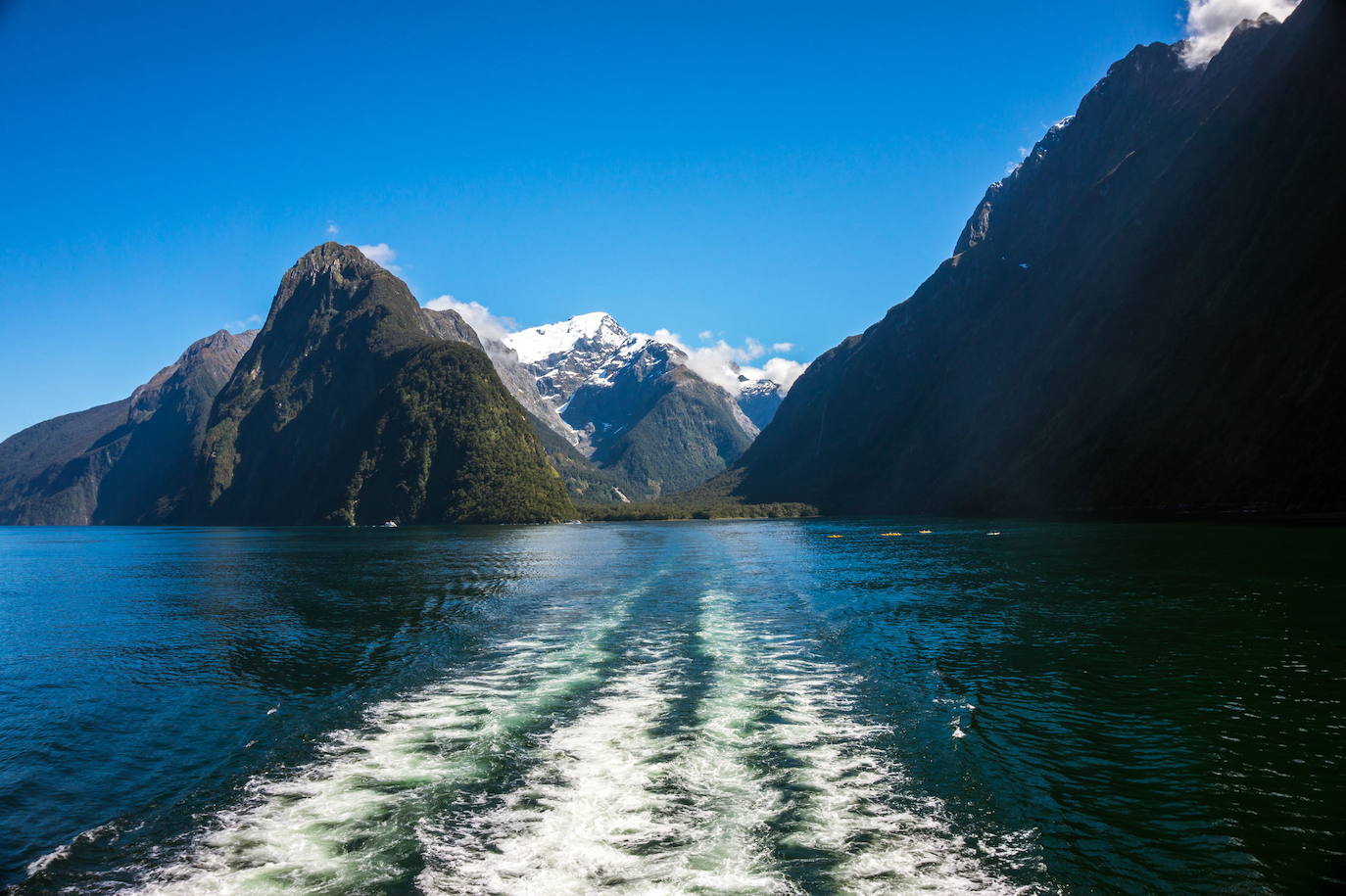 9.- NUEVA ZELANDA | En la imagen, Milford Sound