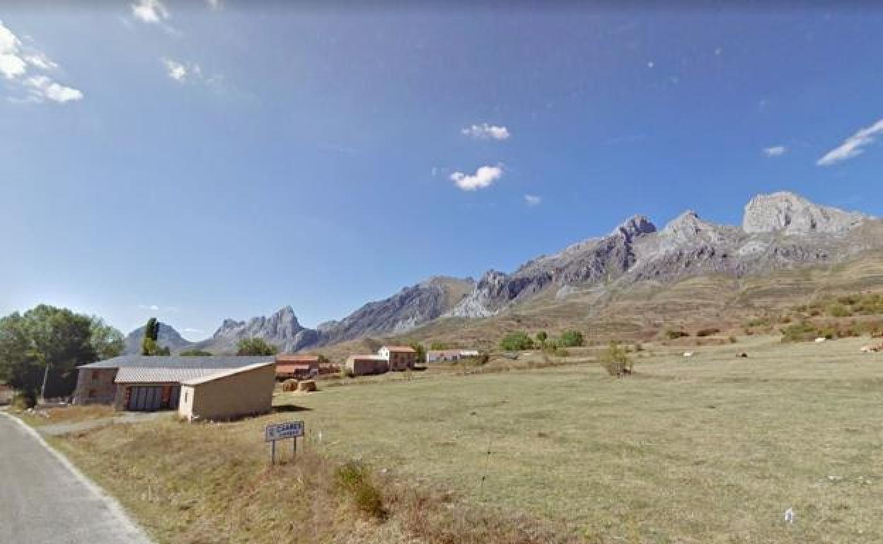 Vista de Casares de Arbás. 