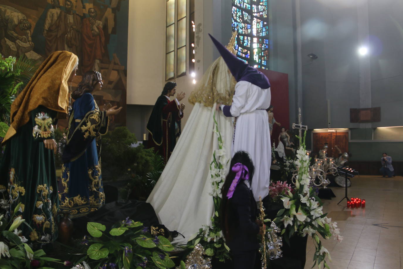 Fotos: «Capillos arriba hermano, Cristo ha resucitado»