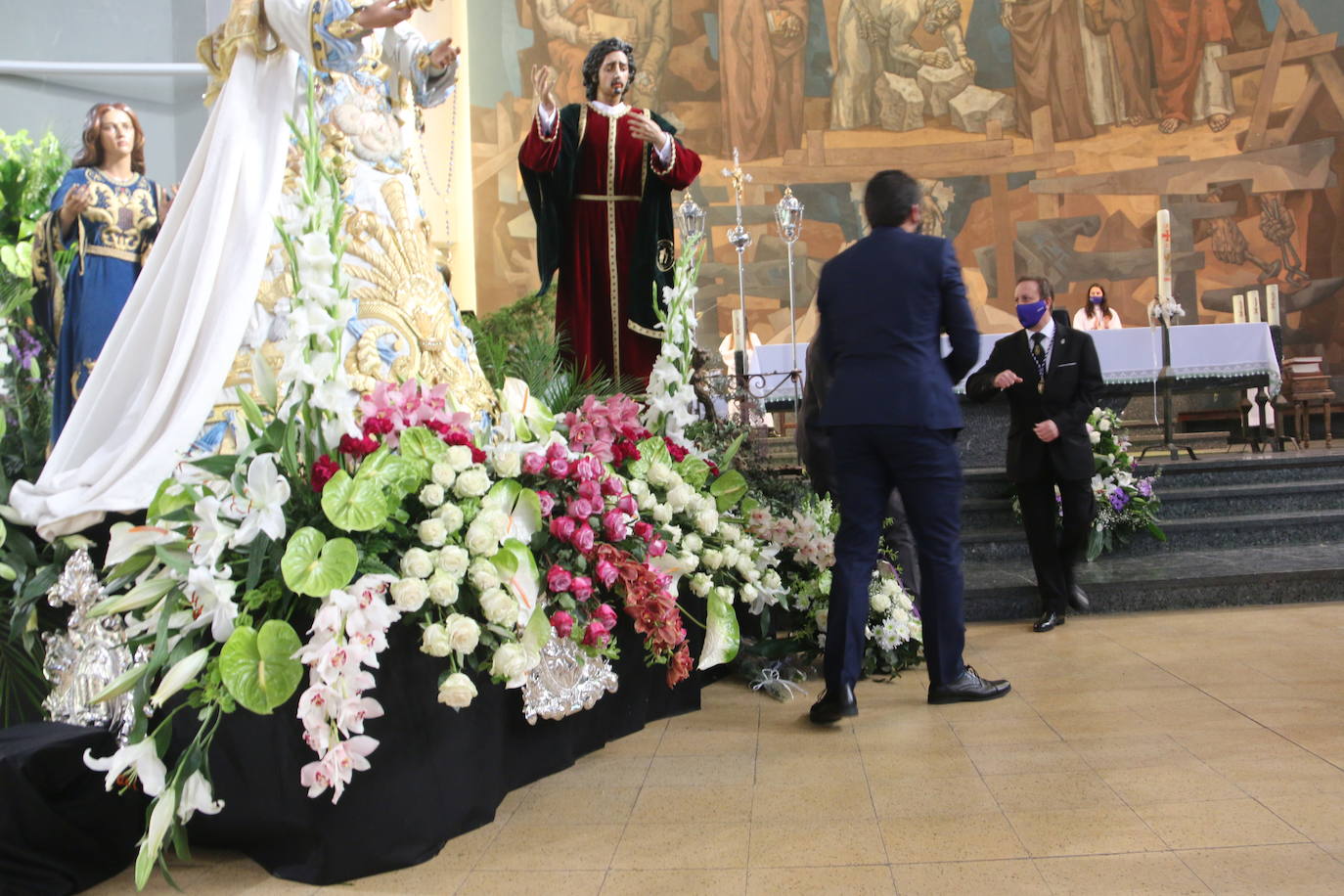 Fotos: «Capillos arriba hermano, Cristo ha resucitado»