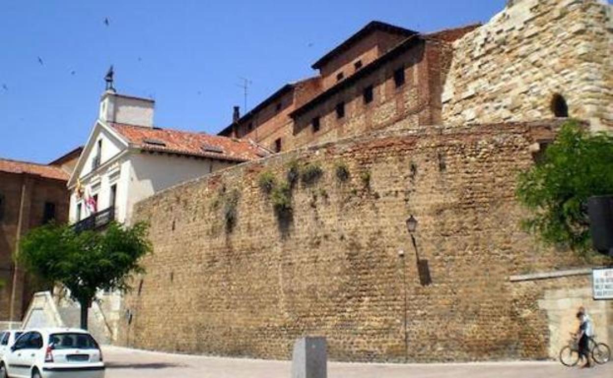 Fachada del archivo provincial de León.