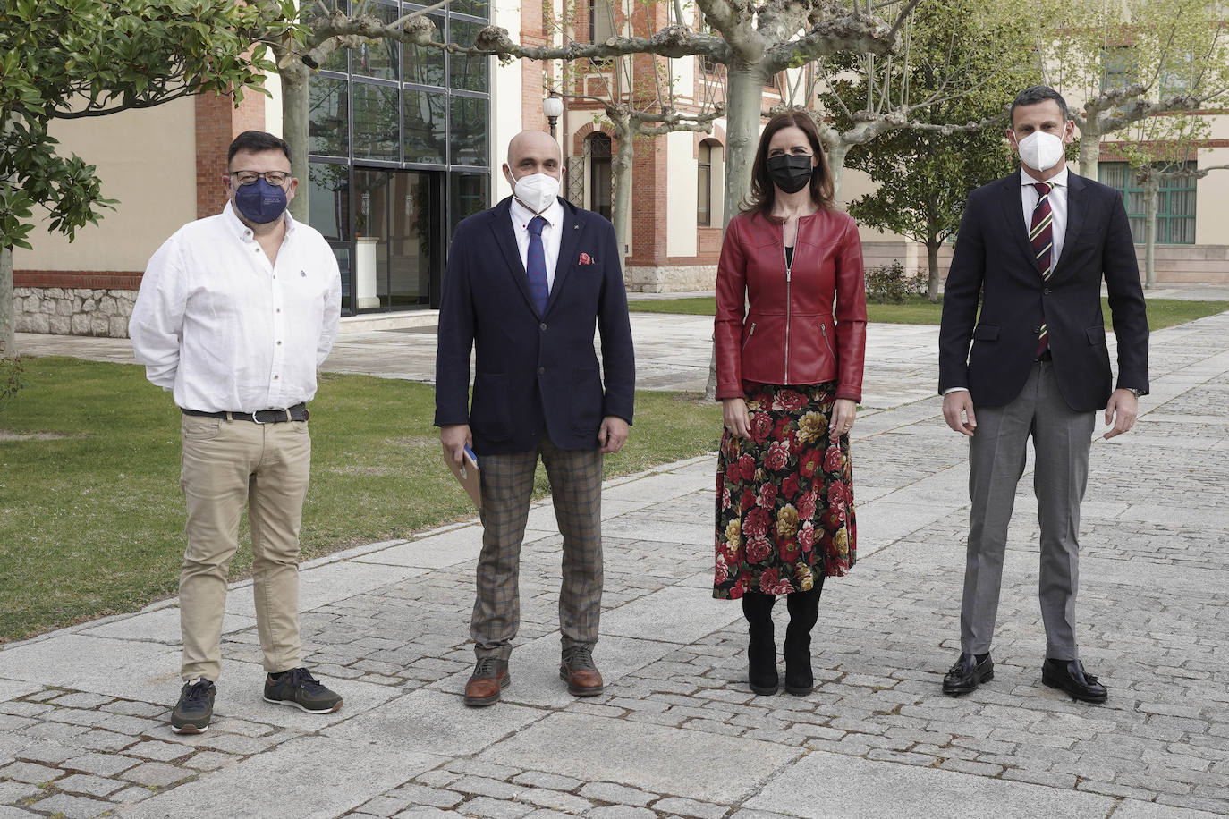 Firma del acuerdo entre la Junta y la patronal