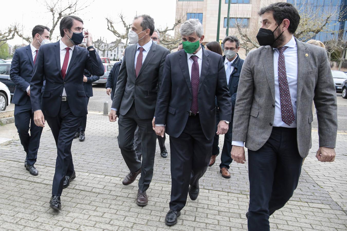 El ministro de Ciencia e Innovación, Pedro Duque, visita el Centro de Supercomputación de Castilla y León