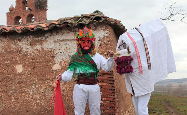 Indignación del antruejo leonés por la lista BIC sobre Mascaradas presentada por la Junta 