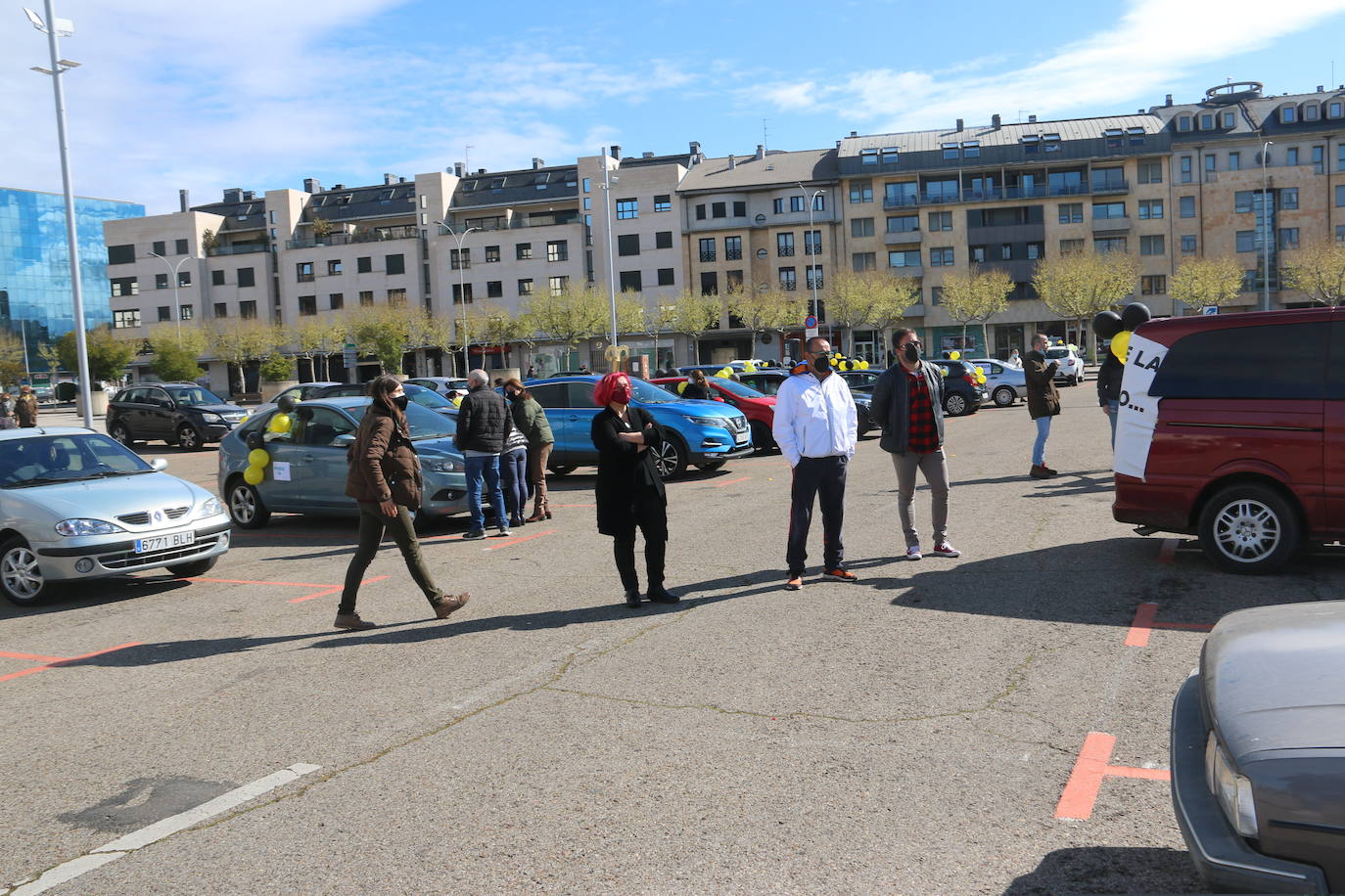 Los llamados fijos-discontinuos leoneses reclaman a las administraciones contratos fijos tras décadas en estas condiciones.