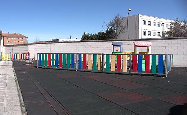 Imagen principal - Imágenes de la guardería 'Nuevo Amanecer en Villaobispo'