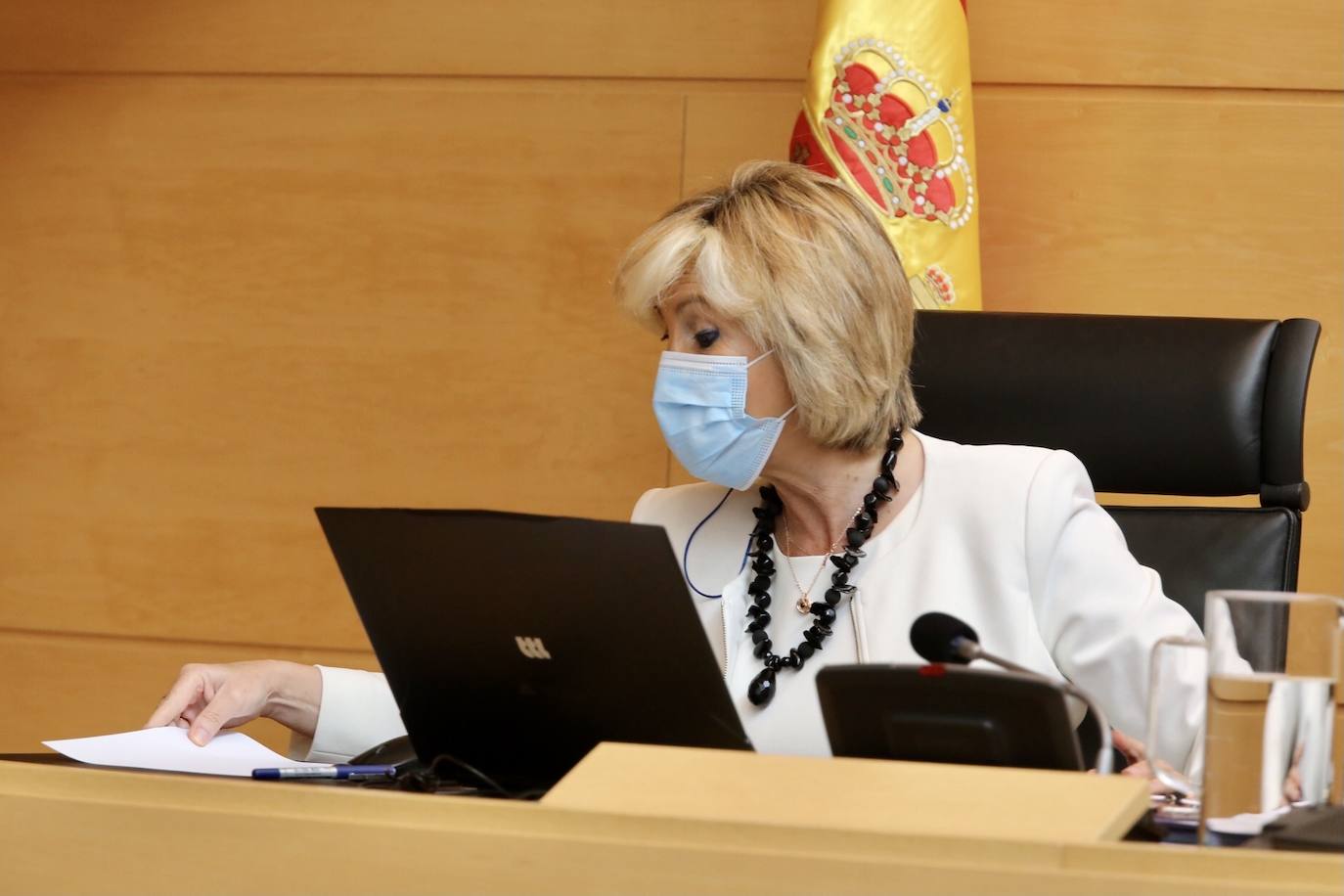 La consejera de Sanidad, Verónica Casado, comparecen ante la Comisión de Sanidad de las Cortes, a petición propia, para informar sobre la situación sanitaria y epidemiológica en relación con la COVID-19 en Castilla y León.