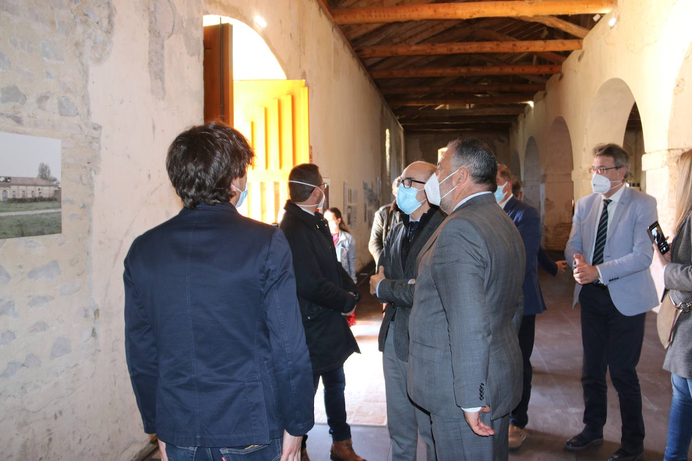 Vissita a las obras realizadas en la Panera del Monasterio de Sandoval. 