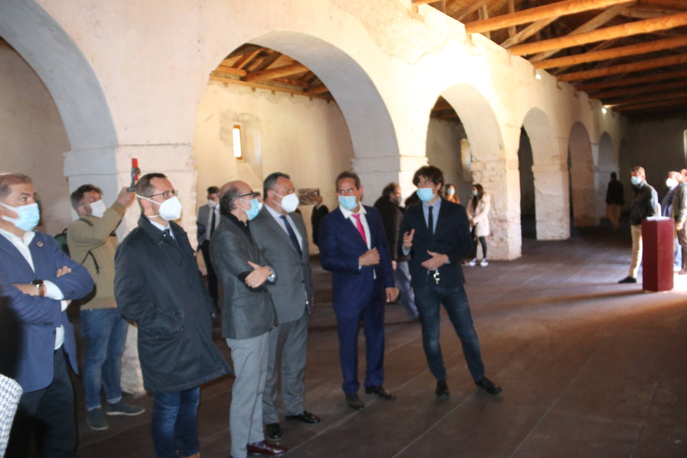 Vissita a las obras realizadas en la Panera del Monasterio de Sandoval. 