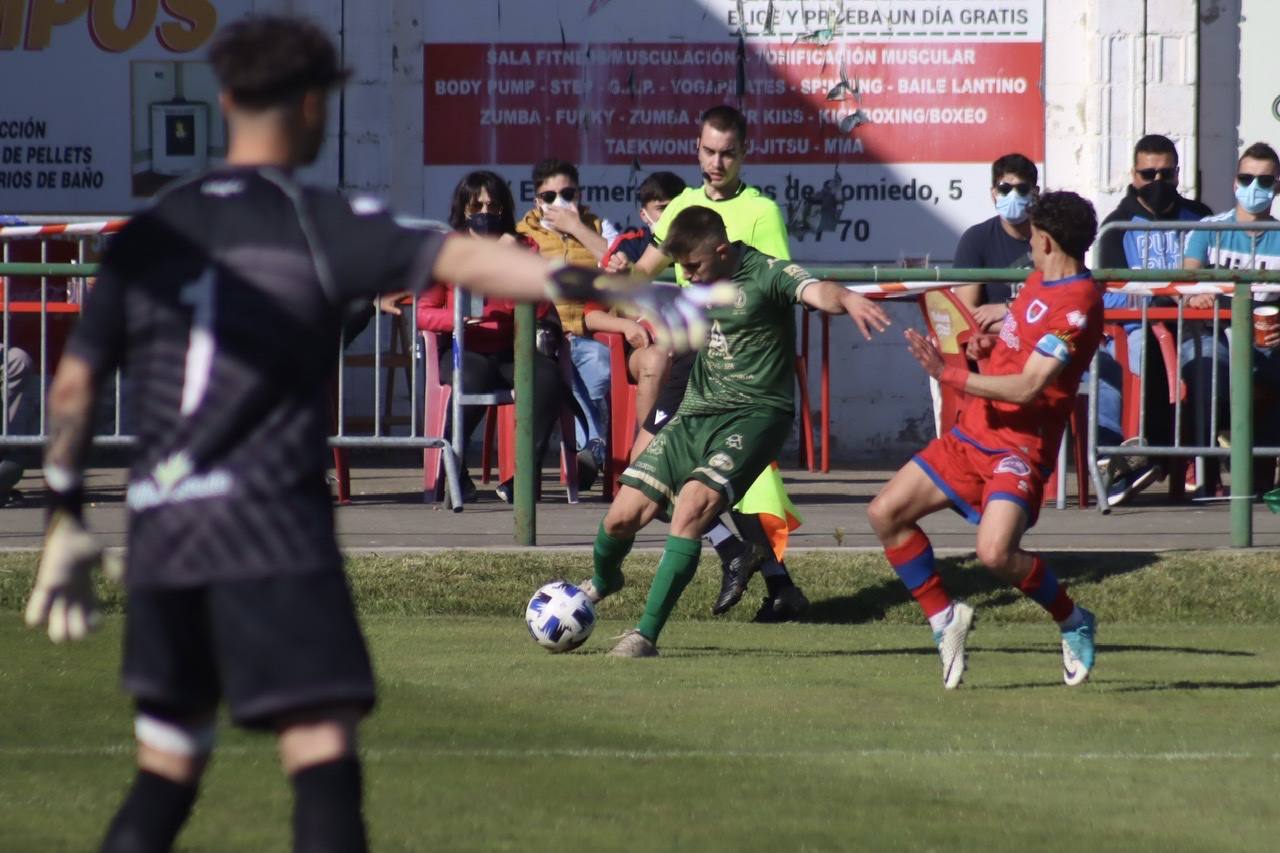 El conjunto maragato superó con autoridad al Numancia B en la tercera jornada de la segunda fase de la temporada