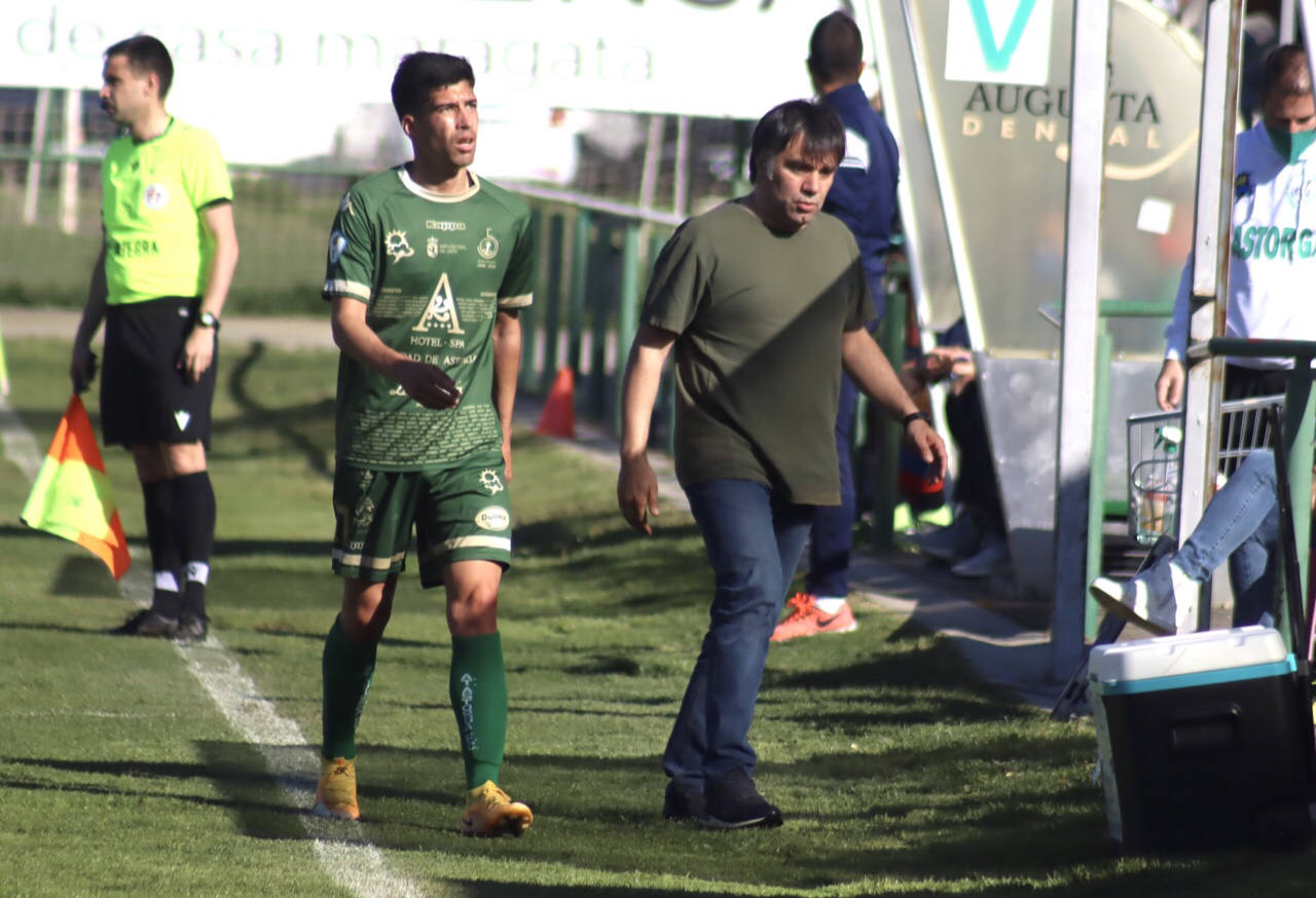 El conjunto maragato superó con autoridad al Numancia B en la tercera jornada de la segunda fase de la temporada