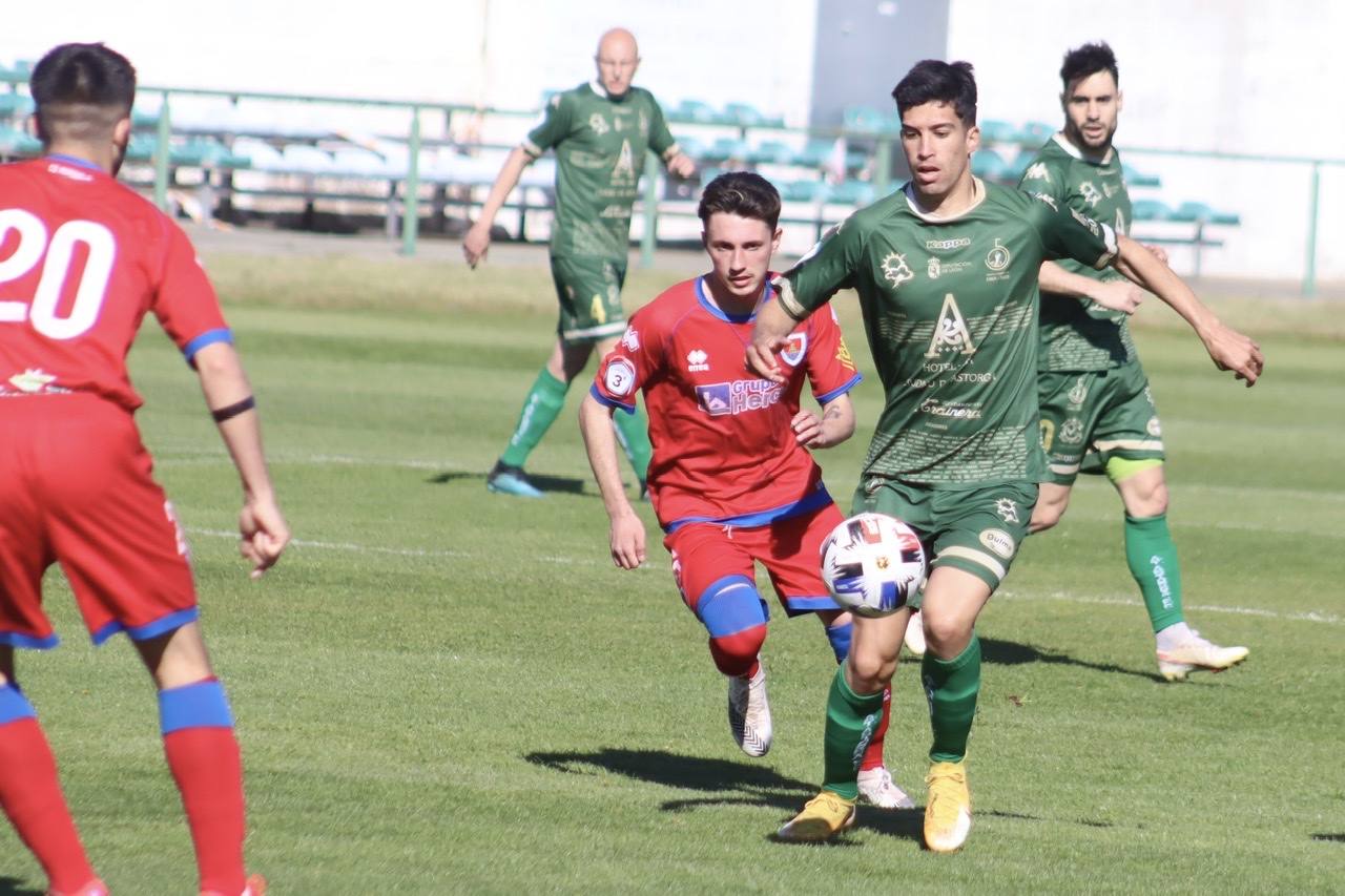 El conjunto maragato superó con autoridad al Numancia B en la tercera jornada de la segunda fase de la temporada