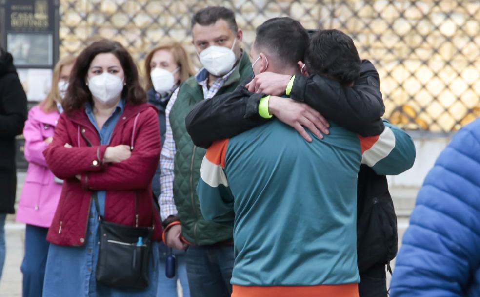 León condena el asesinato machista en la localidad de Mansilla de las Mulas.