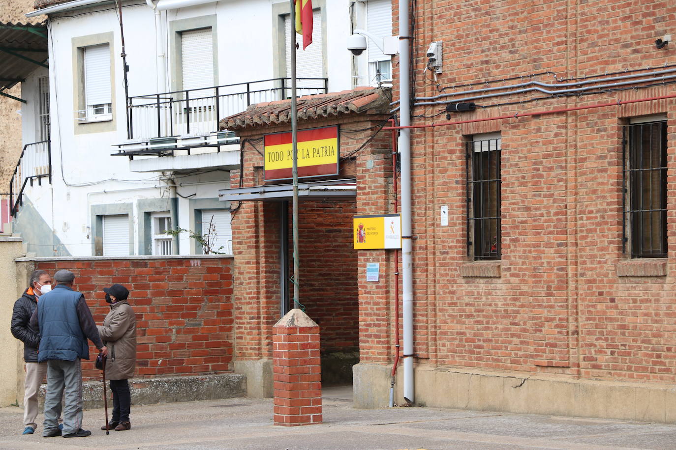 Detenido un hombre como presunto asesino de su pareja de 36 años en Mansilla de las Mulas.