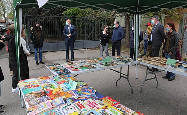 Galería. Visita de las autoridades a esta zona de la ciudad.