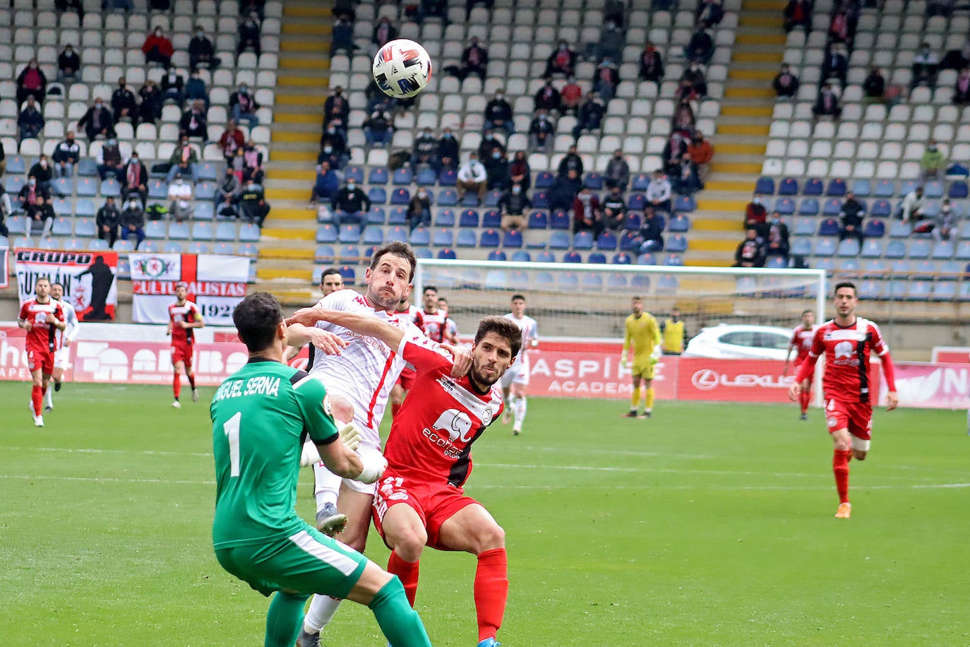 Leoneses y charros se enfrentaron en el Reino de León en una nueva jornada de Segunda División B.