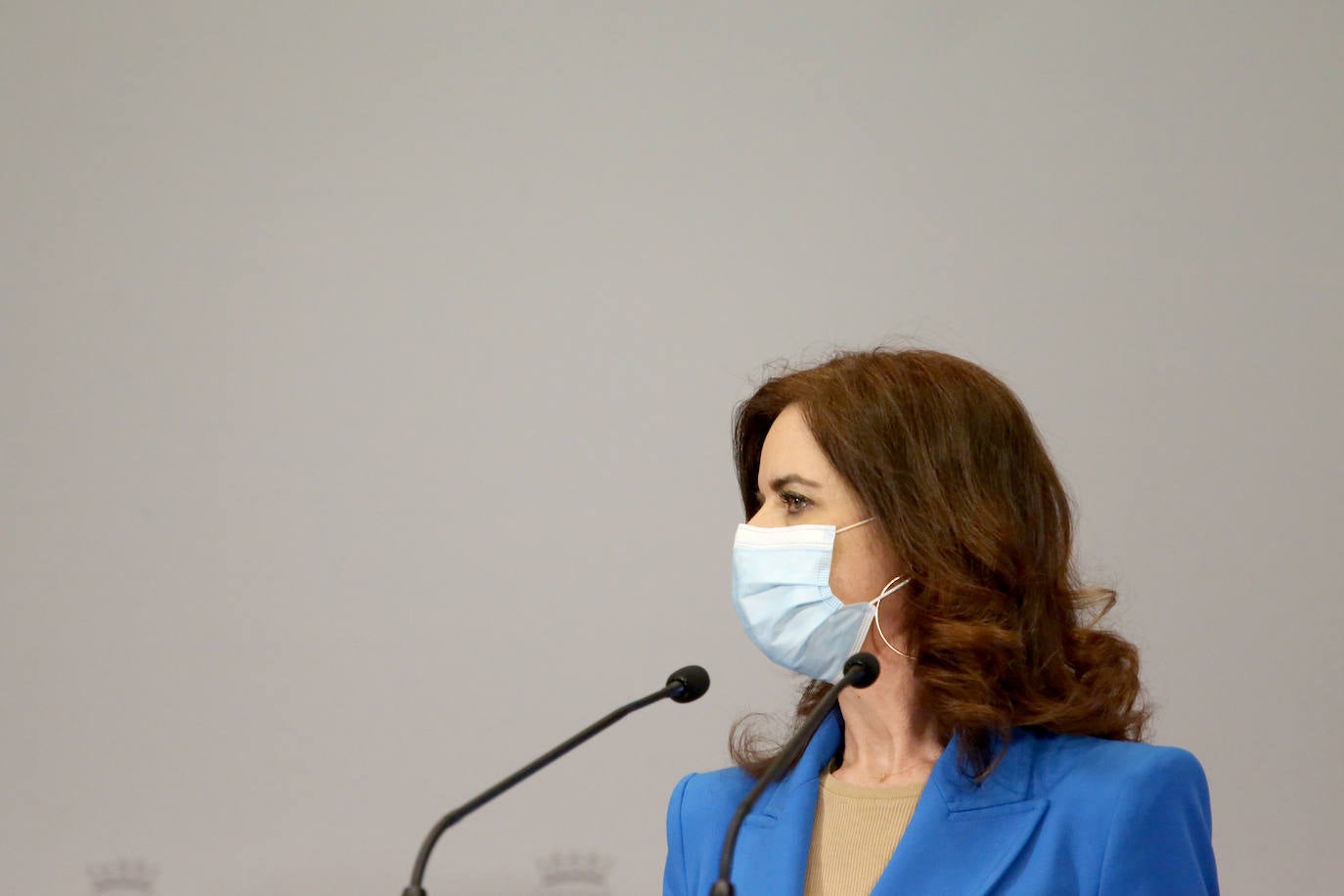 El vicepresidente, portavoz y consejero de Transparencia, Ordenación del Territorio y Acción Exterior, Francisco Igea y la consejera de Empleo e Industria, Ana Carlota Amigo, presentan la estrategia 'Reto Castilla y León Cibersegura'.