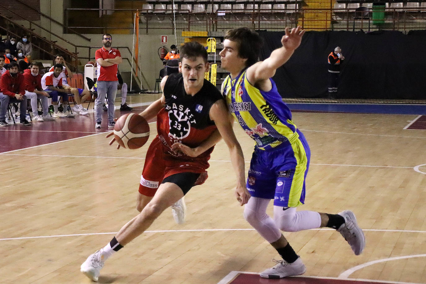 El conjunto leonés finaliza el curso con triunfo ante Gijón Basket.