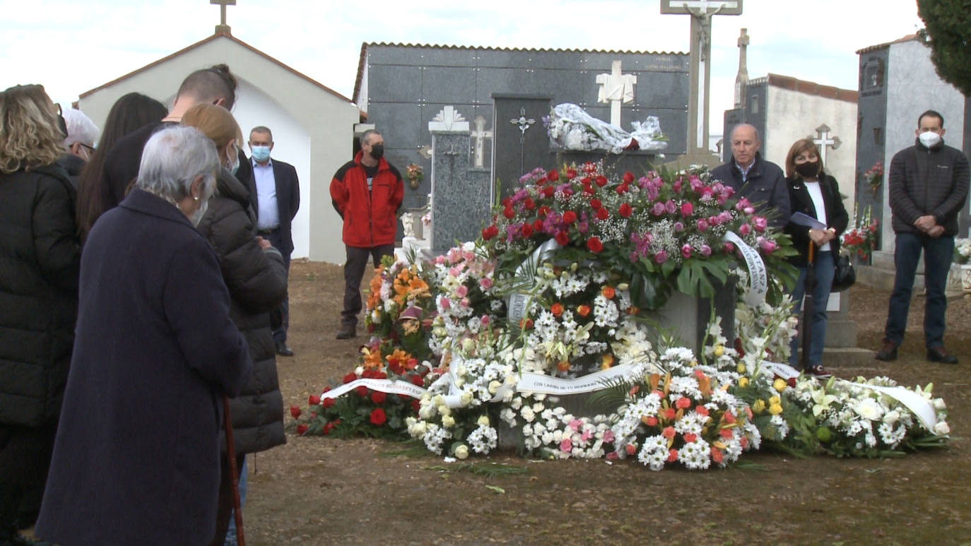 Roberto Fraile ya descansa en Valdespino Cerón. 