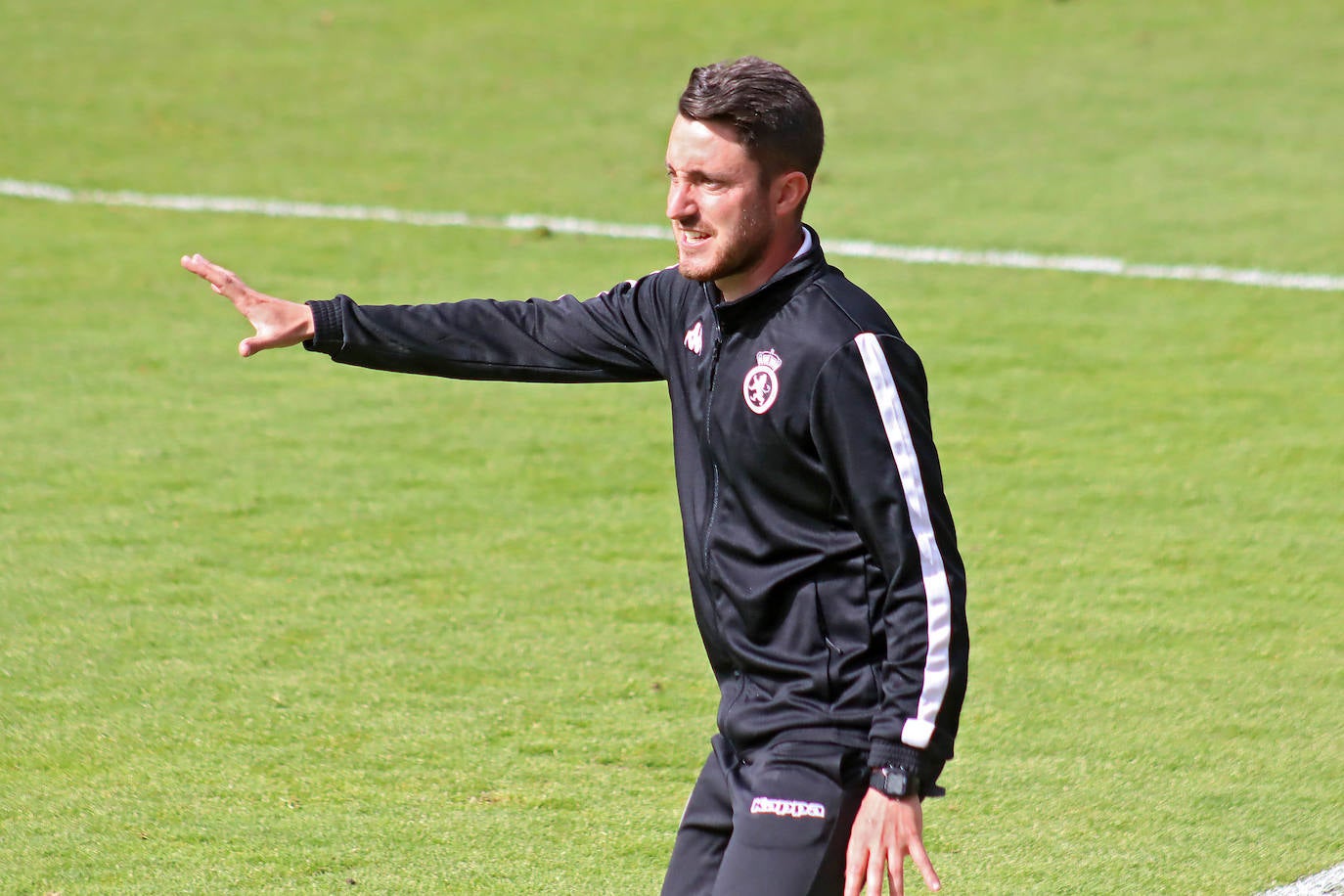 El conjunto leonés no pudo sumar su primera victoria de la segunda fase ante el filial soriano.