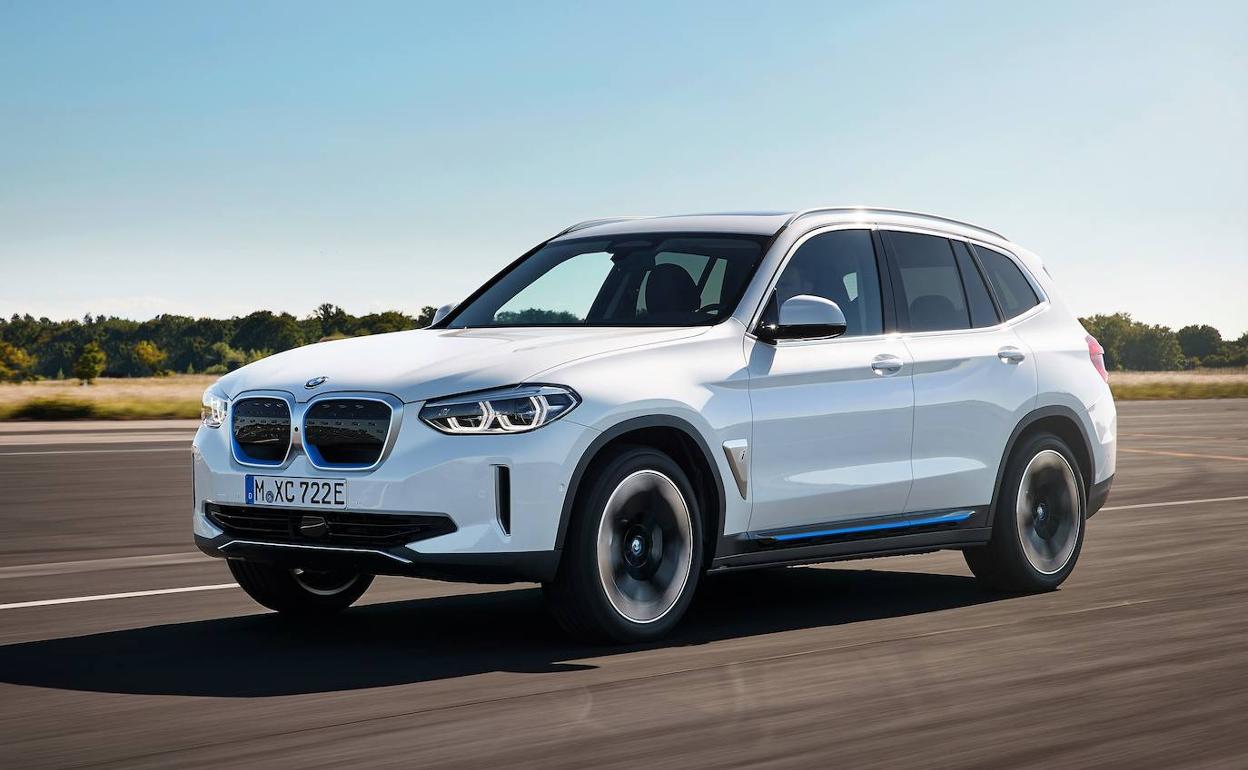 El nuevo BMW iX3.