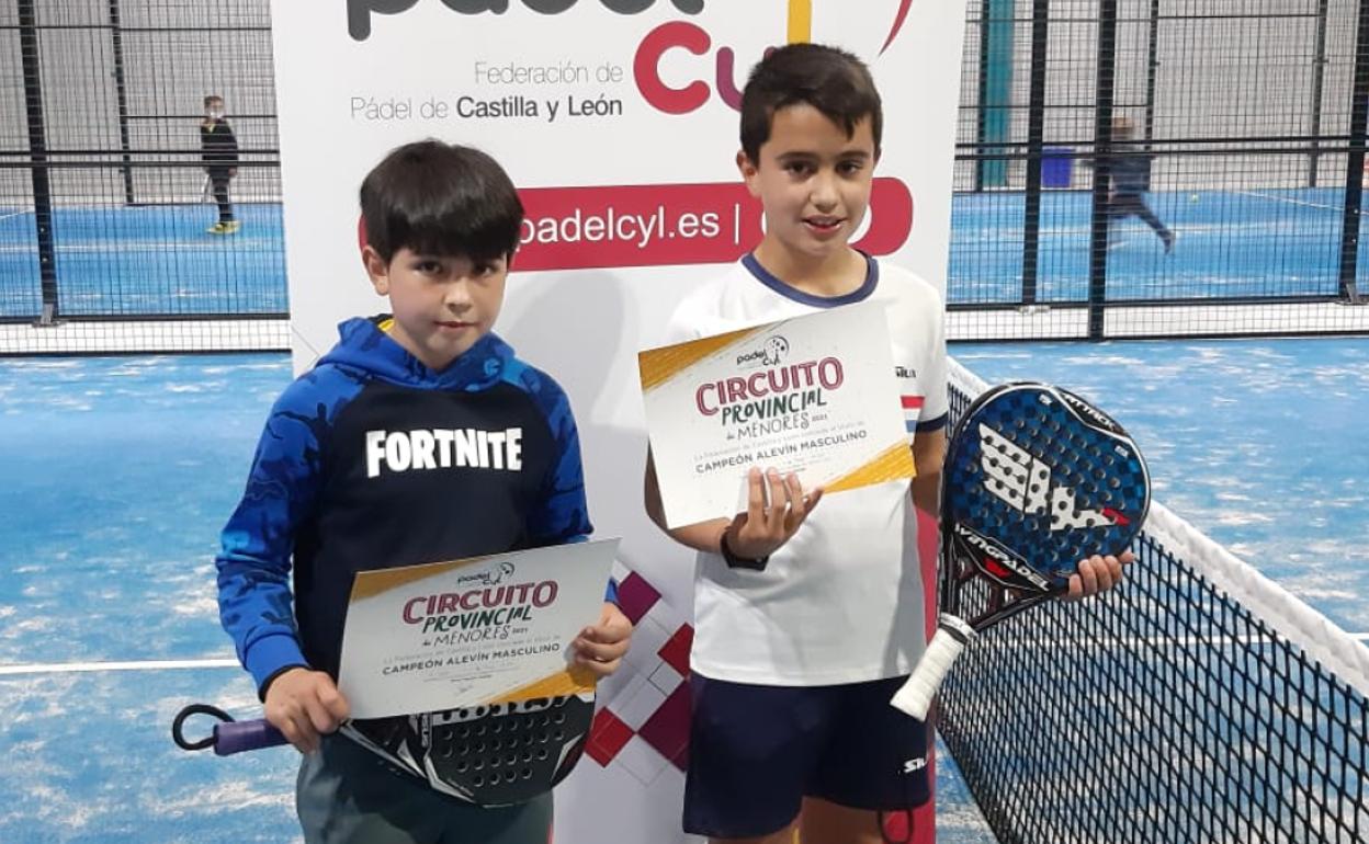 Alejandro Alonso y Mateo Prada, ganadores de la categoría alevín.