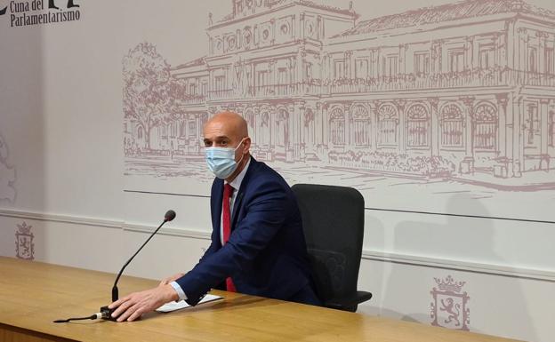 El alcalde de León, José Antonio Diez, en sala de prensa.