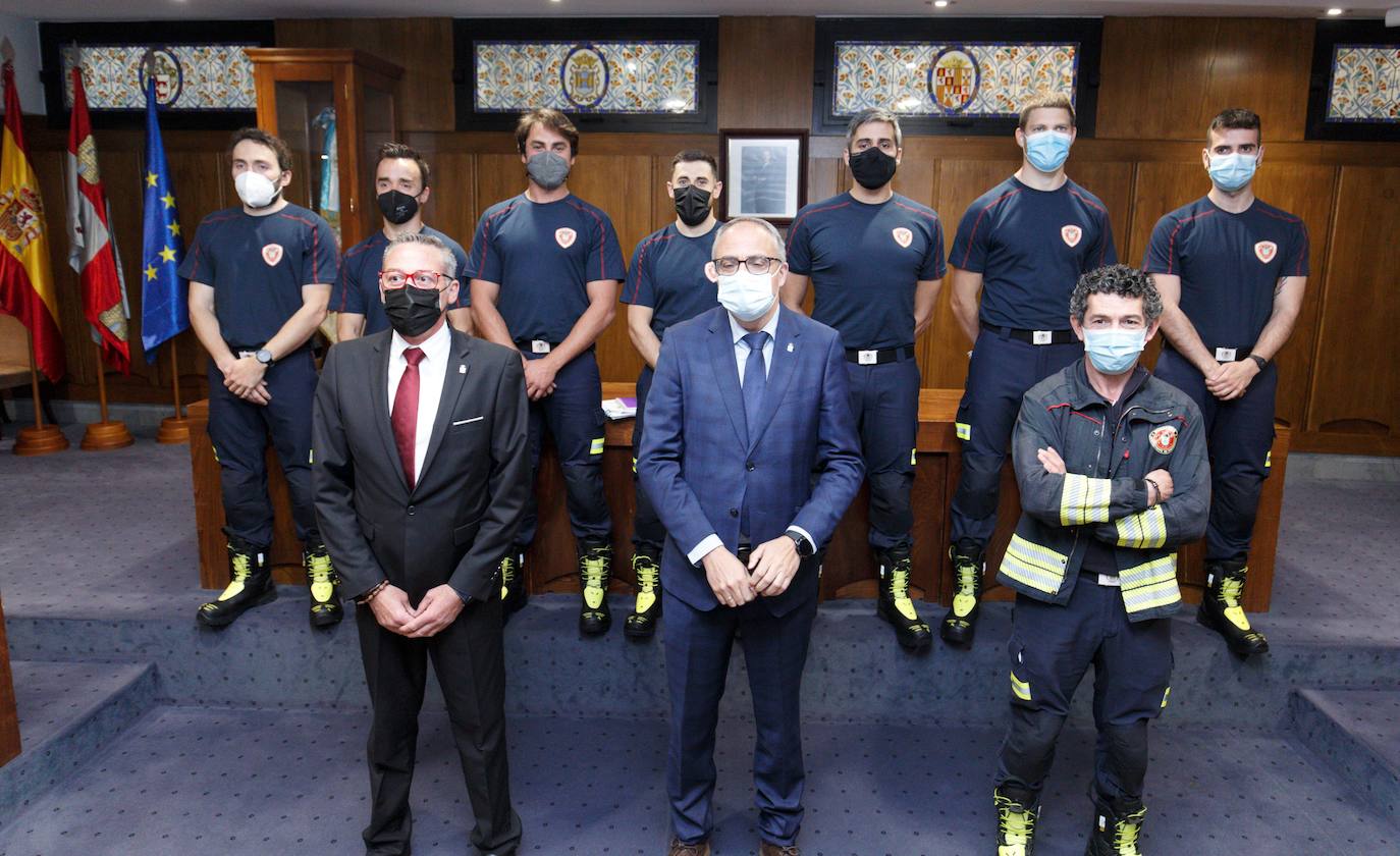 Presentación de los nuevos efectivos de los Bomberos de Ponferrada