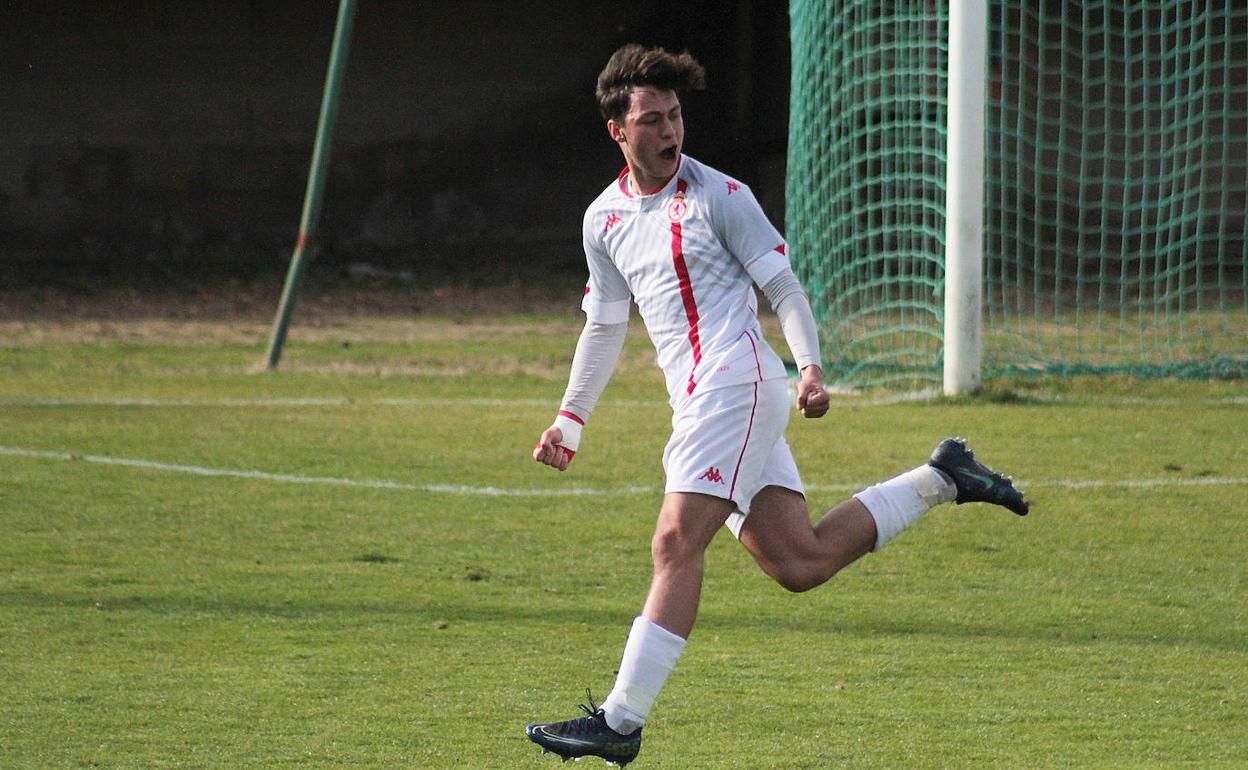 David López, esta temporada en un partido con el Juvenil. 