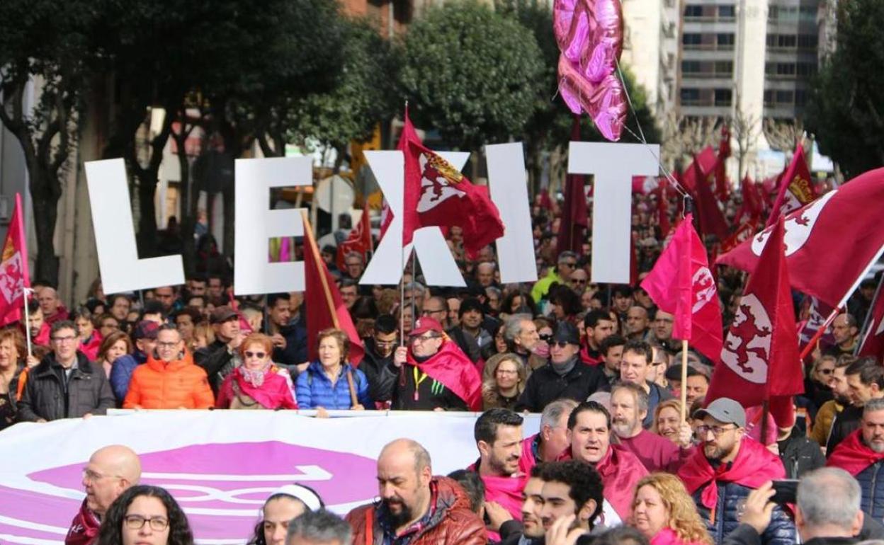 Imagen de la manifestación por el Futuro de León en 2020. 