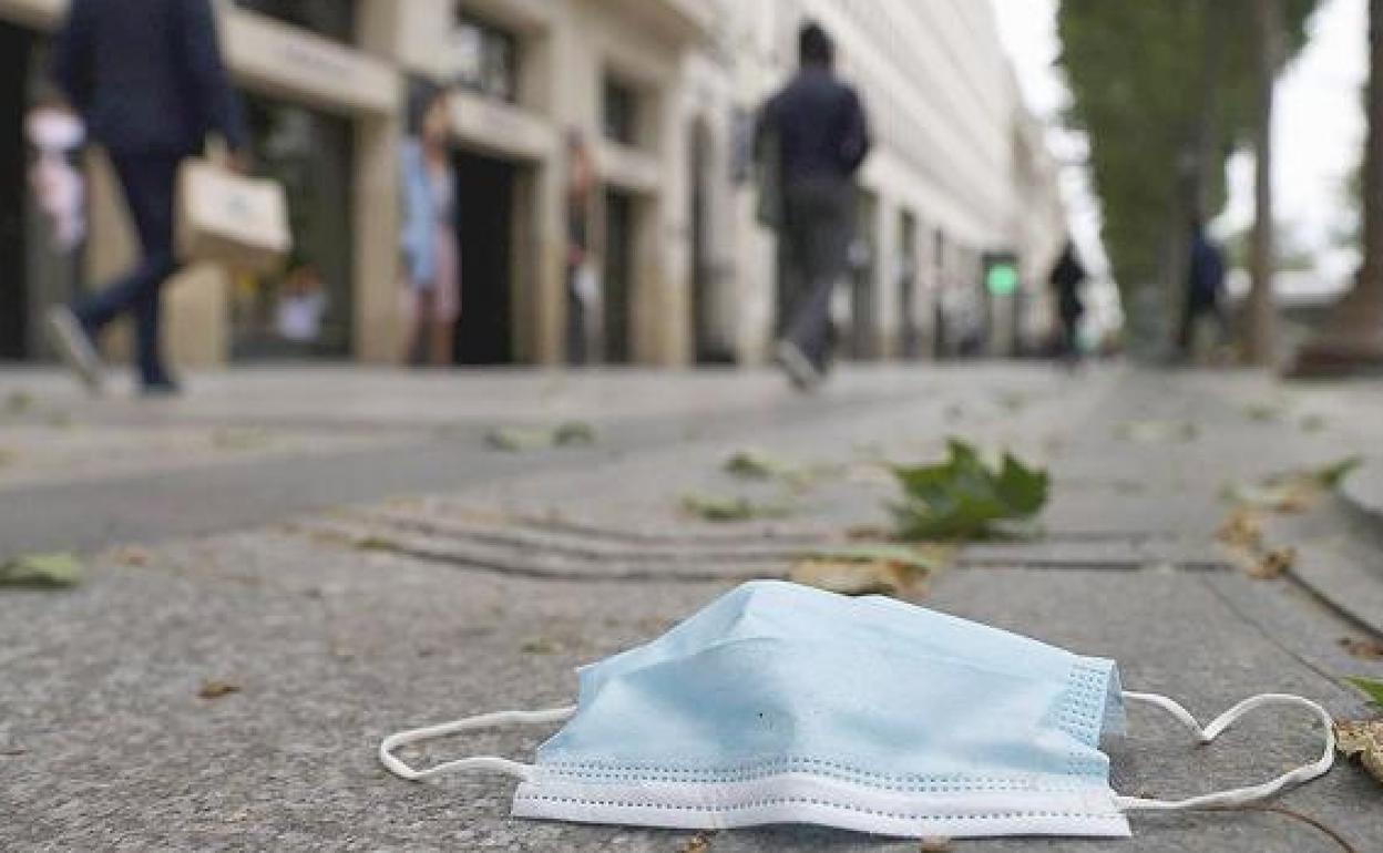 Continúan las sanciones por no usar la mascarilla. 