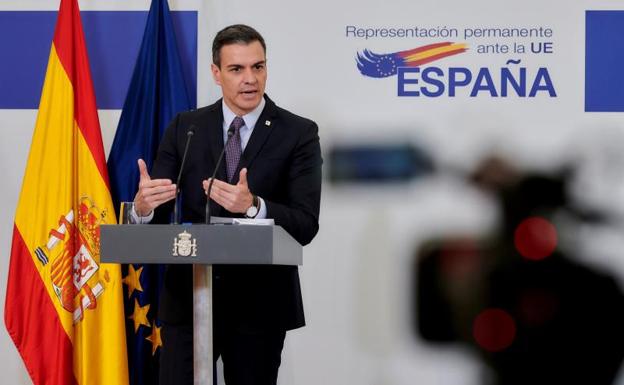 El presidente de Gobierno, Pedro Sánchez, durante la rueda de prensa tras la reunión extraordinaria del Consejo Europeo en Bruselas